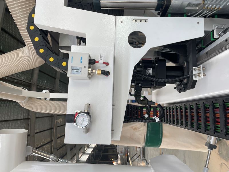Air tac for enogh air for machine working 