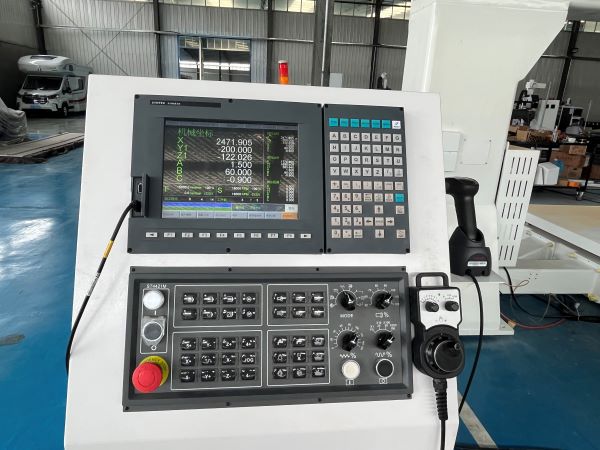 SYNTEC CONTROLLER 