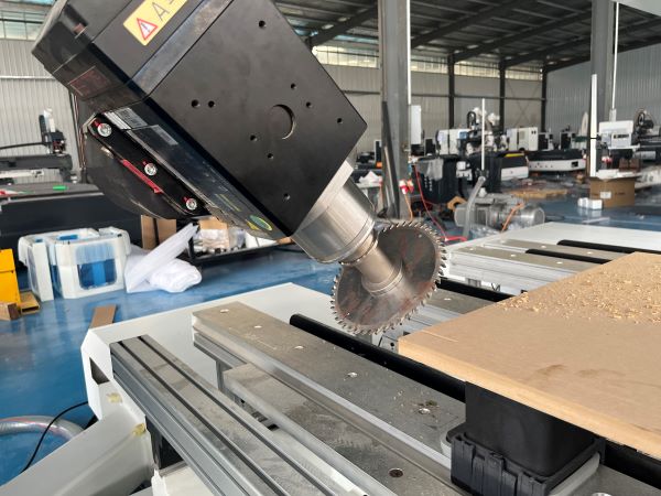 HSD SPINDLE WITH SAW 