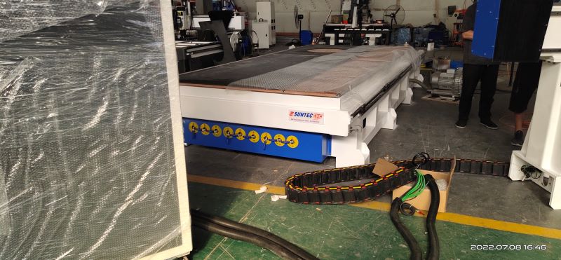 UNPACKED SUNTEC CNC UNPACKED SUNTEC CNC