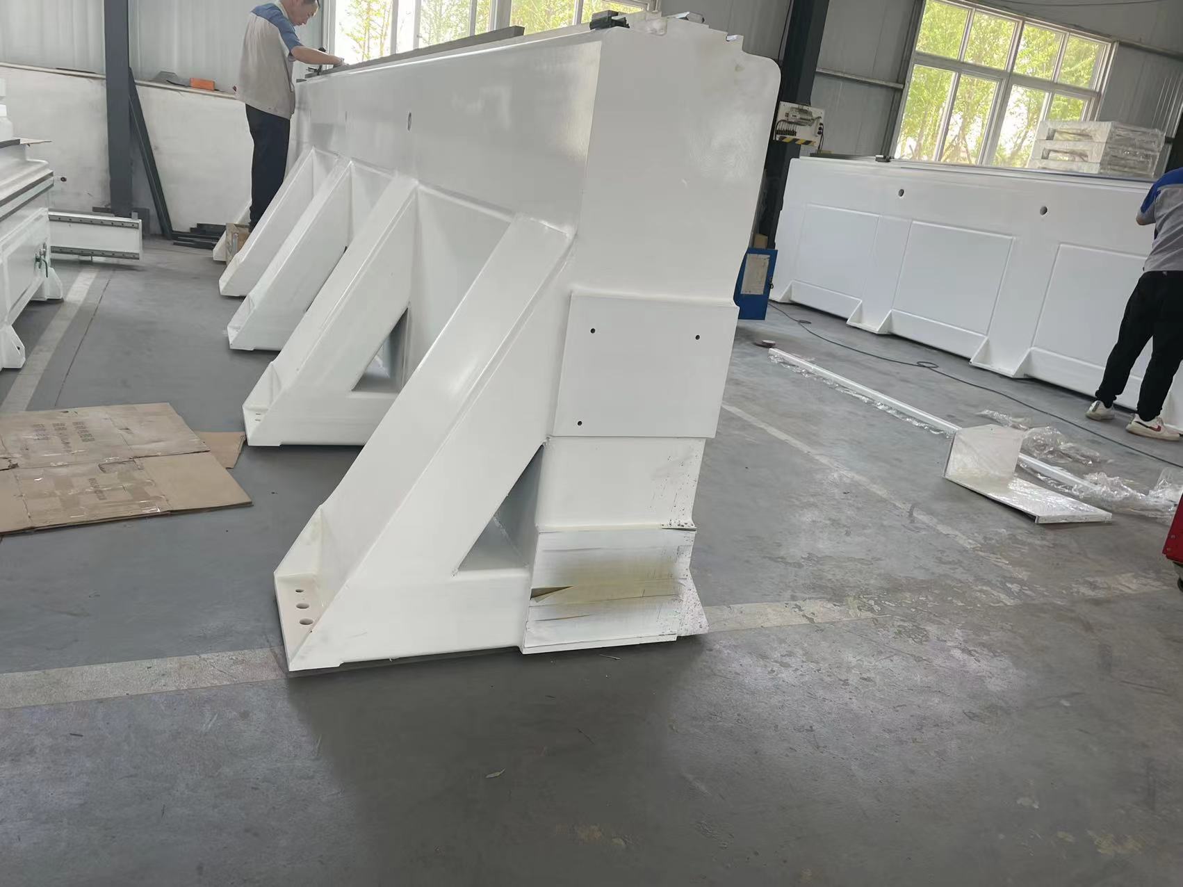 structure legs 
